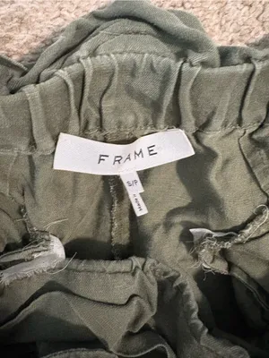 FRAME Denim Paperbag Pocket High Rise Linen Blend Shorts Army Green thumbnail 5