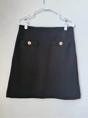 Ann Taylor Black Mini Skirt with Gold Buttons Size 6 New with tags! thumbnail 3
