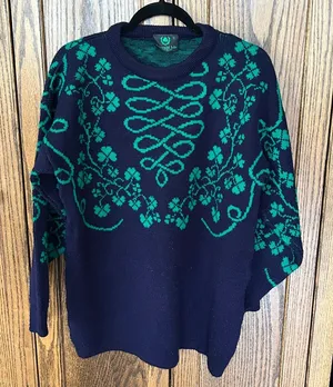 Vintage Emerald‎ Isle Shamrock Sweater Made in Ireland Medium thumbnail 1