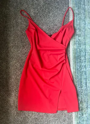 Pitaya Red Dress Boutique Coral thumbnail 1