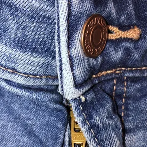 SIGNATURE LEVI STRAUSS 4/27 high rise denim shorts thumbnail 4