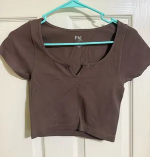 PacSun Top thumbnail 1