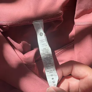 Lululemon leggings size 14‎ thumbnail 6