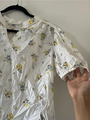 Levi's 100% Cotton White Floral Puff Sleeve Peasant Top Large Cottagecore thumbnail 2
