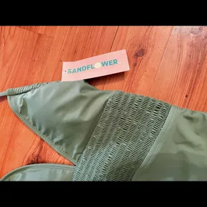 Sandflower Olive Green Womens Medium One Piece Swimsuit thumbnail 3