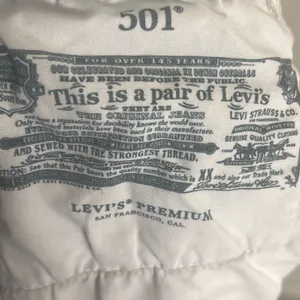 ✨Levi's® Premium 501® Original High-Rise Cut-Off Jean Sz 29 Shorts✨ thumbnail 11