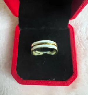 Gorgeous Golden Gemstone Adjustable Ring Size 7 thumbnail 1