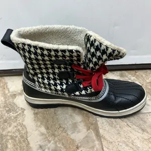 Sorel Tivoli Houndstooth Women’s Black White Waterproof Snow Boots Lined Size 7 thumbnail 7