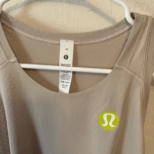 Lululemon Fast and Free Race. Length Tank Go There. Light weight. MOVT (Mojave Tan) 10 thumbnail 3