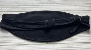 Forever 21 Active Pocket Belt Waist Bag Phone Outdoor Pouch with Buckle Closure thumbnail 4