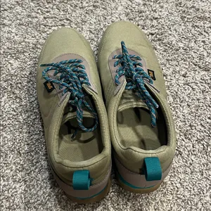 Teva Wyland Water Resistant Lightweight Trail Sneaker in Aloe Size 6.5 NWOB thumbnail 3