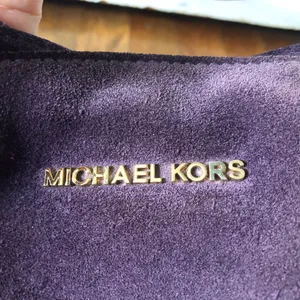 Michael Kors Large Purple Suede Shoulder Bag For Everyday Use thumbnail 8