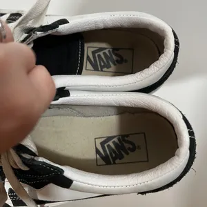 Vans Shoe Old Skool Warp Women 8.5 Men 7 Black White Canvas Sneakers thumbnail 5
