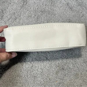 Salvatore Ferragamo Saudia‎ Ivory Travel Cosmetic Bag thumbnail 7