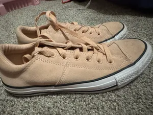Women’s Converse thumbnail 6