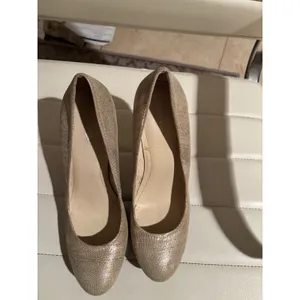 Calvin Klein‎ Women Beige Snakeskin Emboss Platform Pumps Metallic Stiletto Heel thumbnail 2