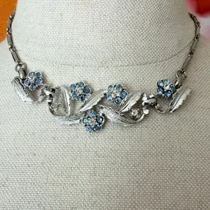 Vintage Blue Rhinestone Floral Leaf Statement Necklace Silver thumbnail 2