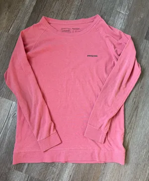 Patagonia Responsibilitee Graphic Logo Long Sleeve T-shirt Reg Fit Pink Size S thumbnail 1