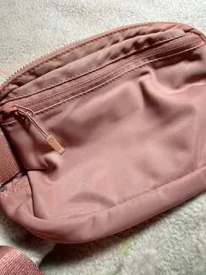 Lululemon Everywhere Belt Pink Pastel 1L Bag Crossbody thumbnail 7