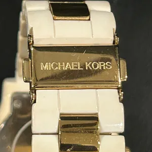 Michael Kors Gold Dial White Strap Watch 10 ATM CRYSTAL 29.40k 29.40mm thumbnail 7