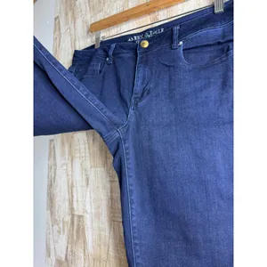 American Eagle Outfitters Women's Skinny‎ Jeans Dark Wash Size 16 thumbnail 4
