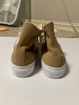 Converse Light Brown Suede Platform thumbnail 4