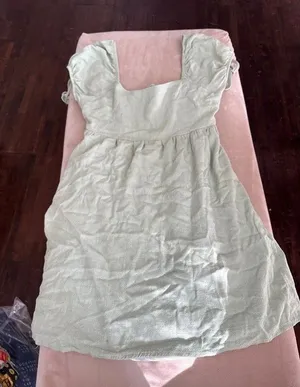 La hearts linen open back dress thumbnail 1