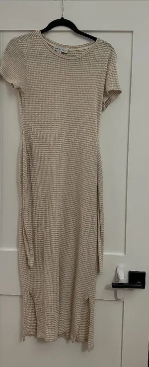 Amour Vert cream dress EUC thumbnail 1