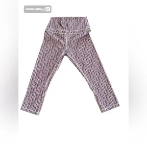 NWT CRZ YOGA Isabella HR Crop Leggings Stripe Multi, Size 4/6 Small NWT thumbnail 2
