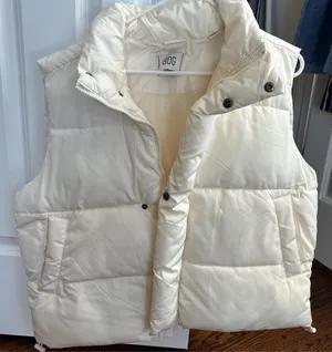 White Vest thumbnail 1