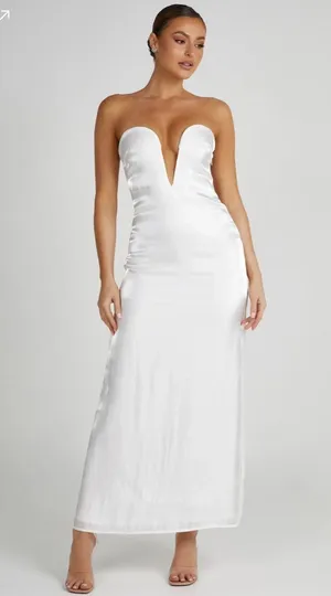 Meshki Dress NWT thumbnail 1