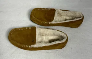 Koolaburra By Ugg Shoes Womens Size 6 Slippers Moccasins Cozy Wool Suede Leather thumbnail 1