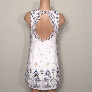 Runs small. Urban Outfitters White dress. NWOT thumbnail 6