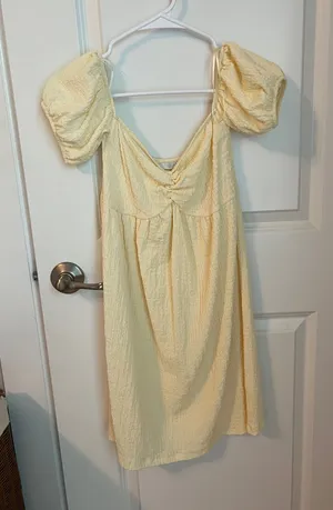 Yellow mini dress thumbnail 1