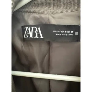 Zara Womens Taupe Brown Single Button Tailored Blazer Jacket Size 4 Pockets thumbnail 2