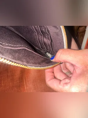 Coach Crossgrain Leather Wristlet- Chalk thumbnail 9