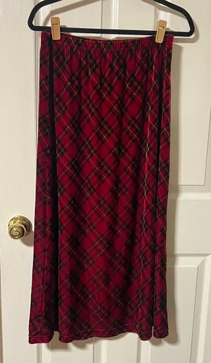 Coldwater Creek Petite M Red Plaid Velvet Maxi Skirt Dark Academia 90s Fall thumbnail 1