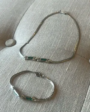Vintage Silver Toner Faux Emerald Bracelet & Necklace Two Piece Set thumbnail 1