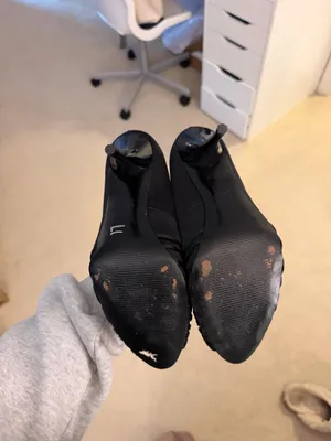 White House Black Market Satin Heels thumbnail 4
