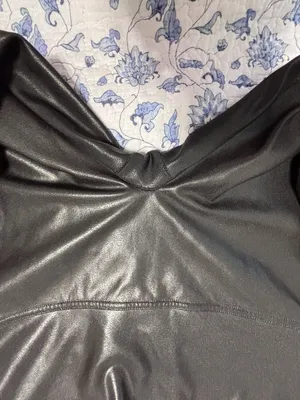 SPANX Black Faux Leather Leggings Pants Womens Sz XL Shape Wear Slimming Stretch thumbnail 5