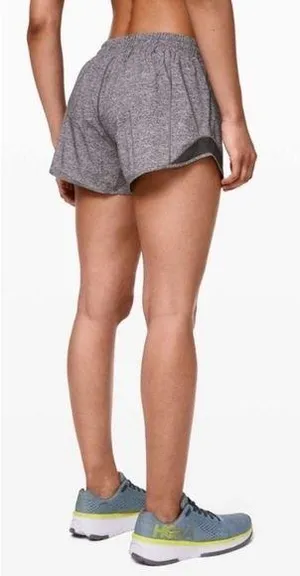 Lululemon Hotty Hot Short II Sz 6 tall Heather Lux thumbnail 2