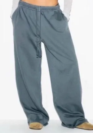 SKIMS (G23) Boyfriend Fleece Baggy Sweatpant Zircon Size M thumbnail 1