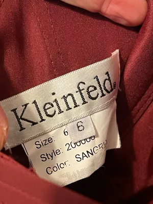 Kleinfeld sangria red Dress Halter Pleated Long Formal Read Preowned Size 6 thumbnail 6