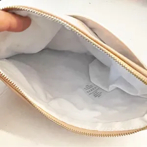 Chloé Parfum Tan Full Zip Pebbled Cosmetics‎ Bag Wristlet thumbnail 3