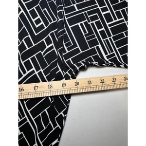LAUREN‎ Ralph Lauren Dolman Sleeve Drawstring Waist Dress Medium Black Print thumbnail 7