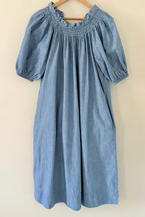 J.Crew Re-Imagined denim flowy dress with a gathered neckline Size S‎ thumbnail 1