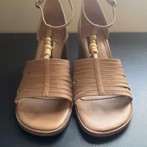 Lucky Brand Womens Chunky Leather Brown Beaded Block Heel Sandals sz 7.5 Strappy thumbnail 6