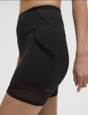 Lululemon Fast and Free High-Rise Lace Trim Short 6" *5 Pocket Black Size 6 thumbnail 2