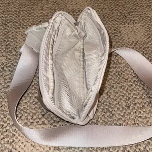 Lululemon Belt Bag thumbnail 3