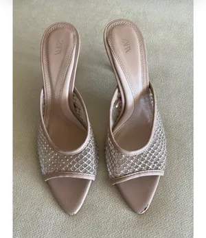 ZARA Rhinestone Kitten Heels Beige 38 thumbnail 6